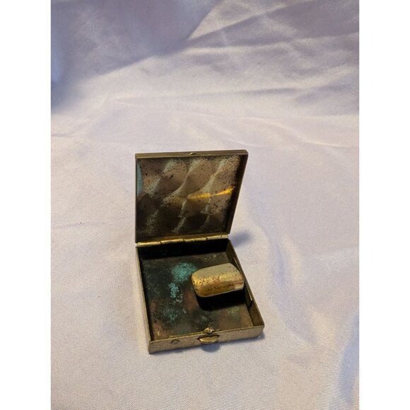 Vintage Gold-Toned Compact Case With Pink Floral Design - Picture 2 of 2